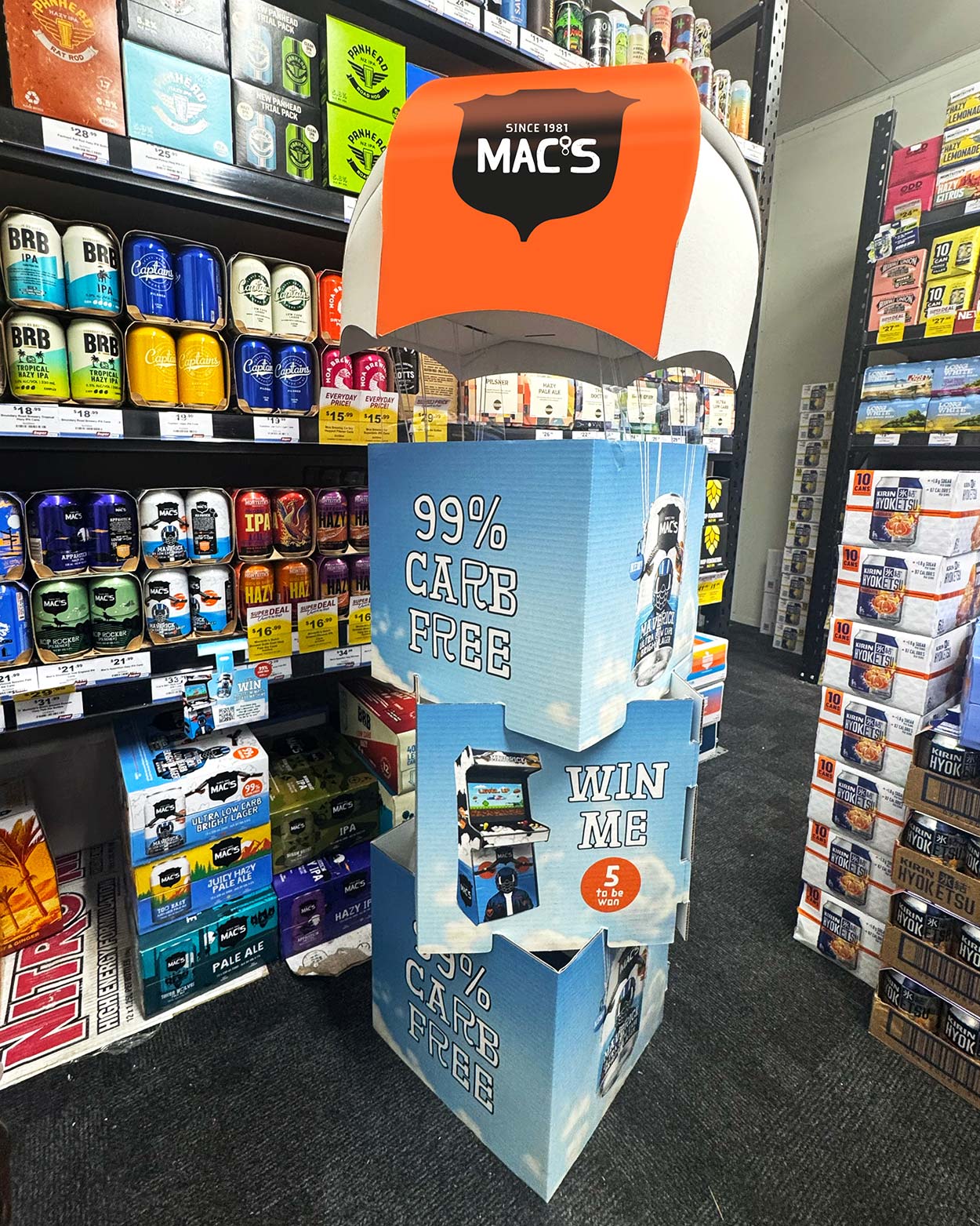 Mac’s Maverick arcade machine promotion: 3D cubes shown in-store